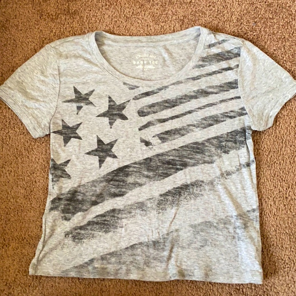 AREO crop tee